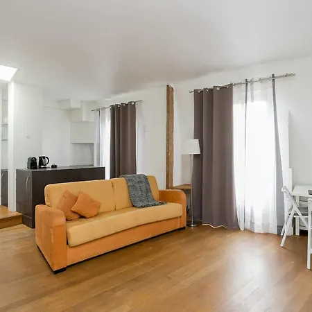 Apartament Charming Apart In Center